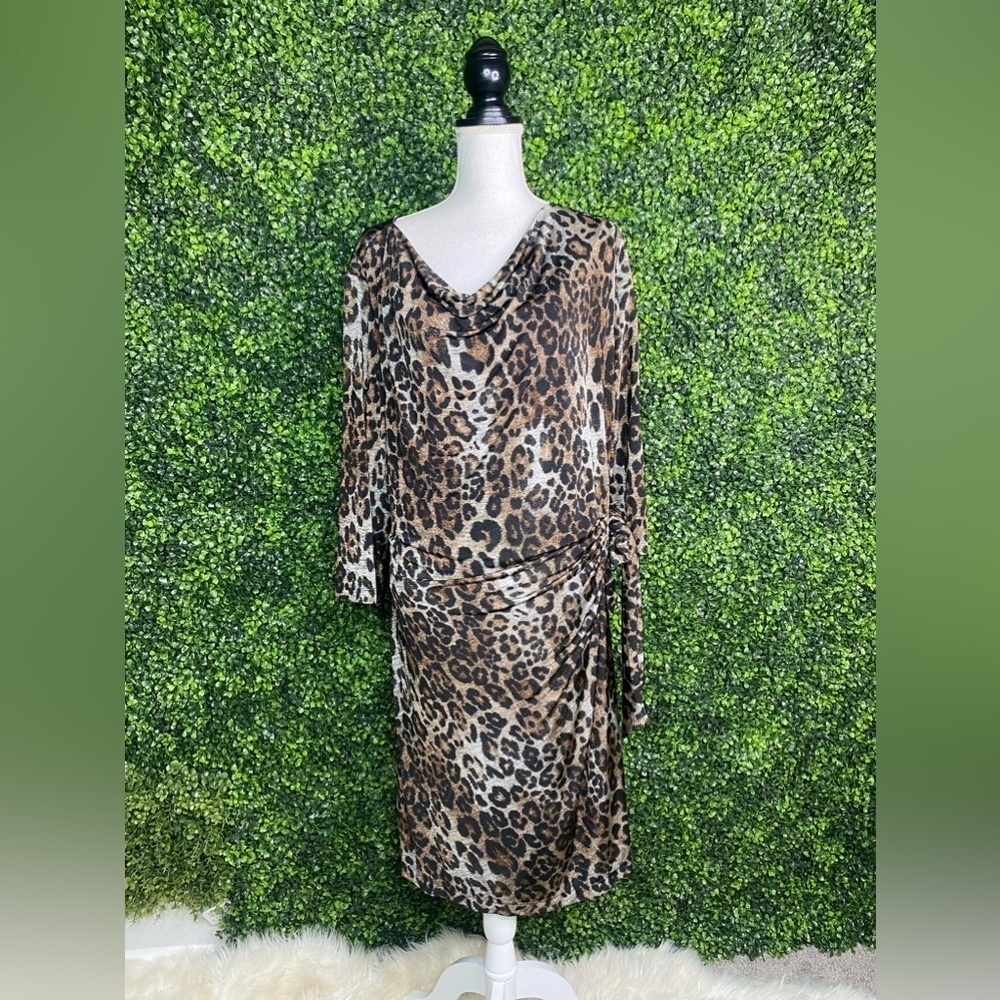 Nwot Tahari  ASL animal print cowl neck‎ wrap dress
